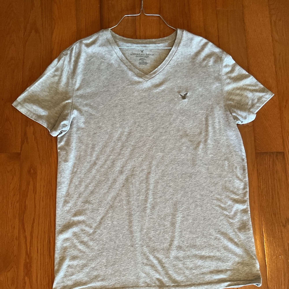 American Eagle Outfitters men’s t-shirt